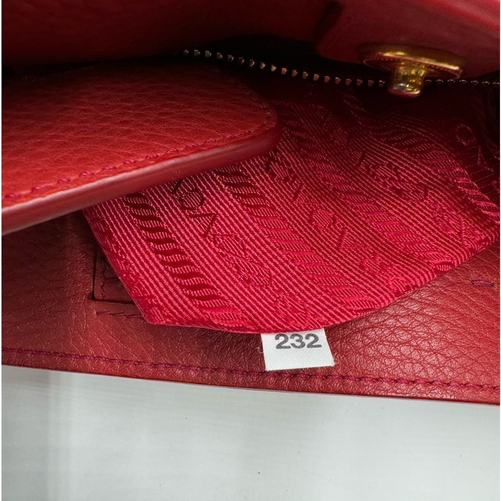 Auth Prada Rosso Vitello Daino Leather Convertible Shopping Tote Bag Preloved - Picture 12 of 13